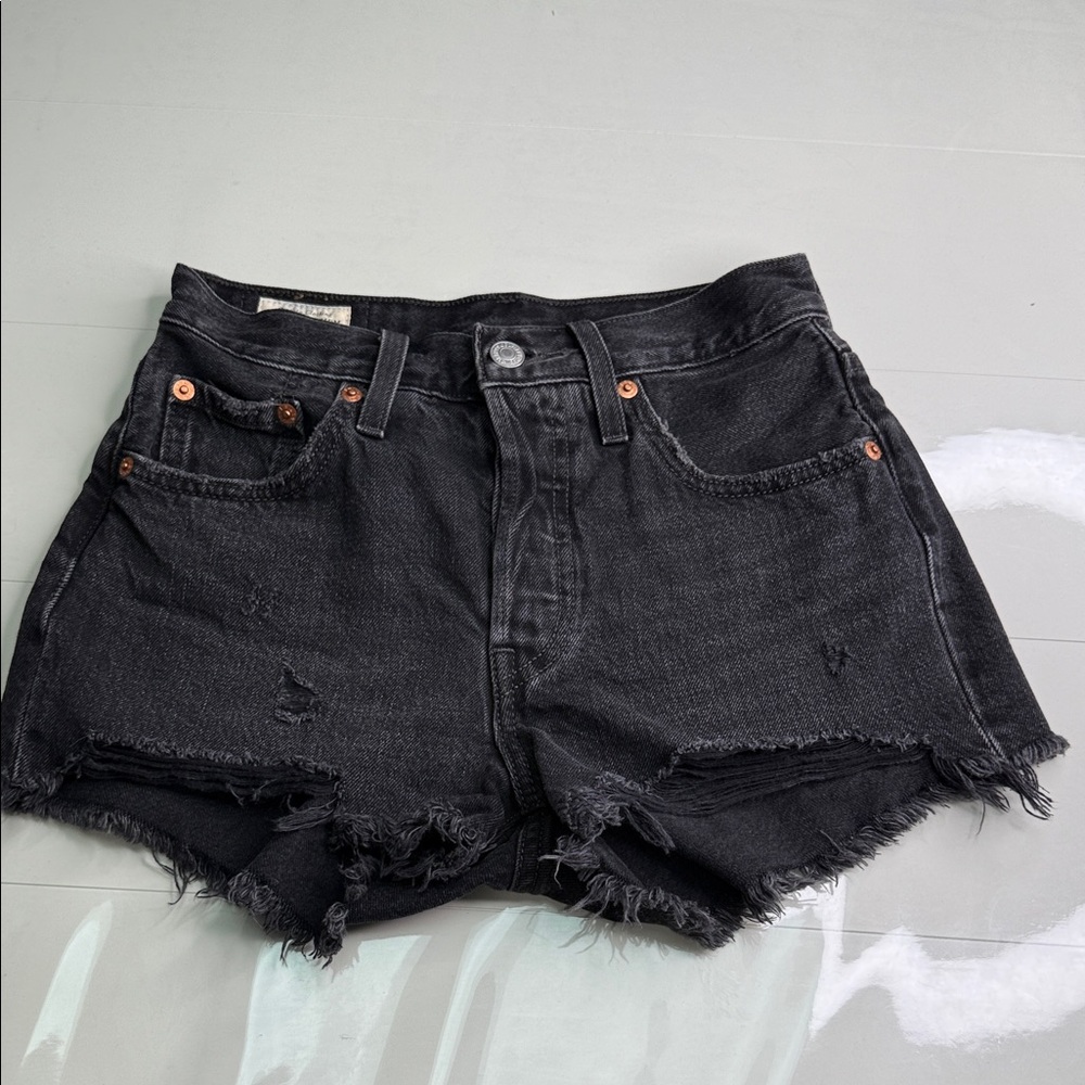 501 Levi's Black Jean Shorts for Women